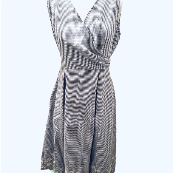 SANDRA DARREN🤩BLUE PLAID DRESS Size 8 w/ POCKETS - Picture 1 of 6